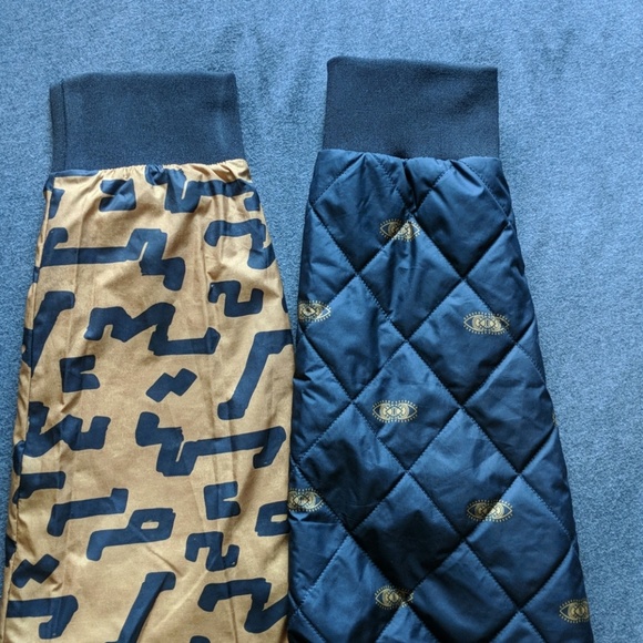 North Face Reversible Bomber Jacket - Picture 6 of 6